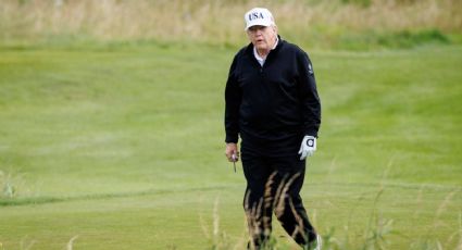 Trump juega golf en Escocia previo a su reunión con la presidenta de la Comisión Europea para negociar los aranceles