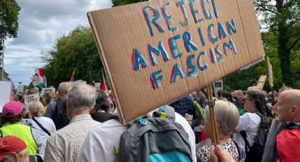 Más de mil personas protestan en Edimburgo por visita de Donald Trump