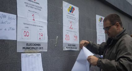 Abren en Venezuela centros para votar por alcaldes y realizar una consulta popular; oposición se rehusó a participar