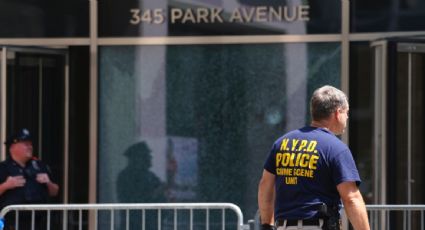 Nueva York despide con vigilia a víctimas de tiroteo en edificio de Manhattan