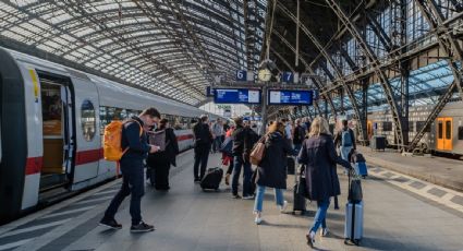 Hombre ataca con un hacha a pasajeros de un tren en Alemania; hay cuatro heridos