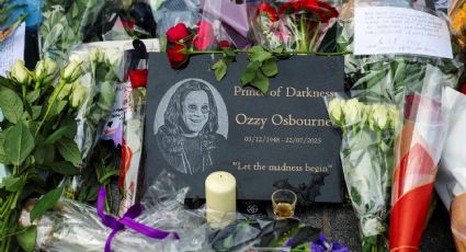 Despiden a Ozzy Osbourne con un cortejo fúnebre que recorrió los lugares más emblemáticos de Birmingham
