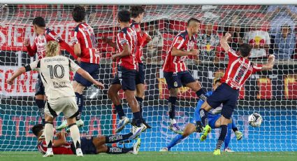 Chivas pierde en tiempo de compensación ante NY Red Bulls en su debut en la Leagues Cup