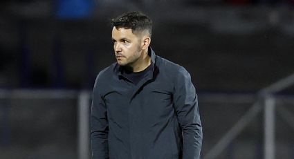 La afición del Cruz Azul exige la salida de Nicolás Larcamón e Iván Alonso tras el 7-0; quieren a Vicente Sánchez de regreso