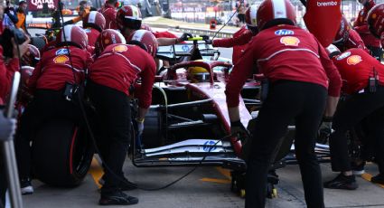 Lewis Hamilton, de Ferrari, lidera la primera práctica del GP de Gran Bretaña por delante de los McLaren