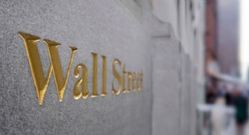 Wall Street cierra al alza tras expectativas de resolución del conflicto de Irán