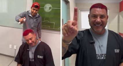 ¡Como cuando jugaba en Toros Neza! Antonio Mohamed cumple la promesa de pintarse el pelo de rojo tras ser campeón con el Toluca