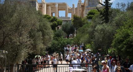 Cierra la Acrópolis en Grecia durante unas horas ante la ola de calor en Europa