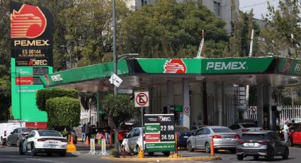 Fitch eleva calificación a Pemex pero advierte fragilidad estructural de la paraestatal