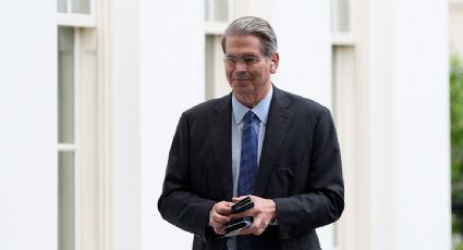 Departamento del Tesoro de EU fija hasta octubre como plazo para países que no han llegado a un acuerdo sobre aranceles; México, en la lista