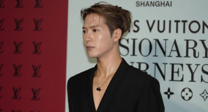 Hospitalizan por intoxicación alimenticia al cantante chino Jackson Wang; cancela firma de autógrafos en Music Korea