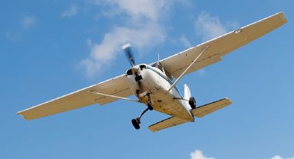 Aeronave de adiestramiento se accidenta durante la maniobra de aterrizaje en Cuernavaca; pasajeros resultan con quemaduras