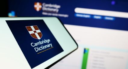 "Skibidi" y "delulu", entre los términos populares de internet incluidos en el Diccionario Cambridge