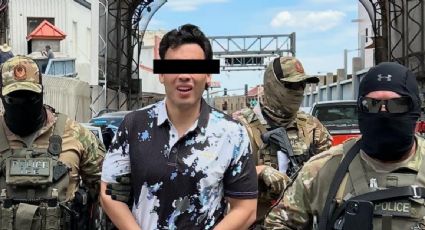 Embajador Johnson difunde primera foto de Julio César Chávez Jr. tras su deportación a México