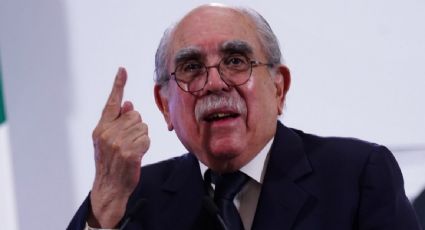 Consejeros del INE acuden a la Segob para reunirse con Pablo Gómez por reforma electoral; acuerdan entregar temario de discusión