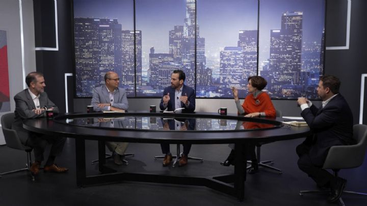 Mesa de Análisis con Loret: Denise Dresser, Jesús Silva-Herzog, Lorenzo Córdova y Carlos Bravo Regidor