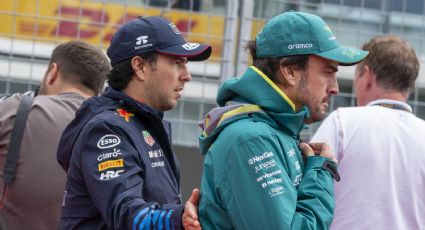 “La Fórmula 1 no es caridad”: Fernando Alonso defiende el regreso de Checo Pérez ante quienes piden oportunidad a pilotos jóvenes