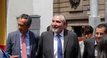 “Saludos a 'La Barredora'”: ciudadanos le gritan a Adán Augusto López en calles del Centro Histórico