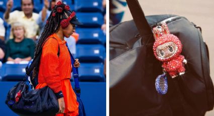 La tenista Naomi Osaka causa furor tras presentar su Labubu de 24 kilates en el debut en la primera ronda del US Open