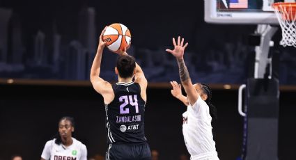 Jugadoras de la WNBA estallan tras el lanzamiento de juguetes sexuales a la duela en dos partidos en una semana: “Es una gran falta de respeto”