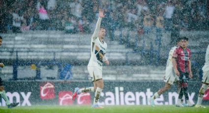 Al fin gana en casa y bajo un diluvio: Pumas vence en tiempo de compensación al Atlas con el primer gol de Aaron Ramsey