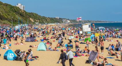 Van ocho personas fallecidas en EU por bacteria que se alimenta de carne humana y está en el mar