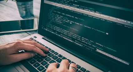 Turquía acusa a 65 personas por vender títulos universitarios falsos