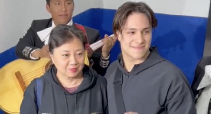 ¡Llegó ‘El Rey’! El clavadista Osmar Olvera regresa a México y pide a Claudia Sheinbaum que le suba el sueldo a su entrenadora: “Tiene muchas ofertas”