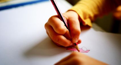 Niño de dos años muere tras caer dentro de una alcantarilla en Malasia