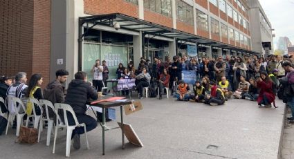 Protestan científicos en Argentina por falta de presupuesto y “deterioro sistemático” en el sector