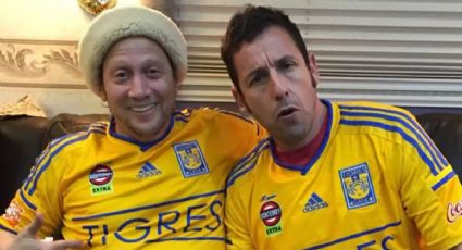 El actor estadounidense Rob Schneider se sorprende por la goleada de 7-0 de los Tigres ante el Puebla y escribe en español: “Qué?!!! Increíble”