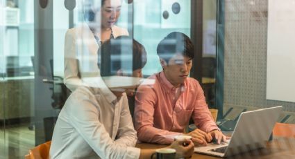 Por primera vez, empleados mayores de 50 años superan a los de 20 en empresas de Corea del Sur