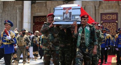 Asisten miles al funeral en Saná del primer ministro asesinado en ataque de Israel