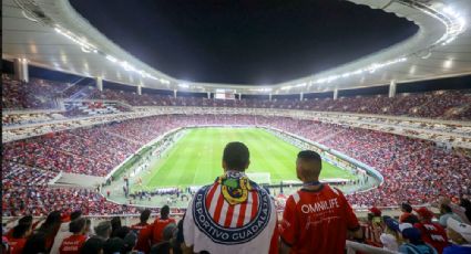 Aficionada denuncia que seguidores de Chivas agredieron de forma artera en el Estadio Akron a su hermano que le va a Cruz Azul