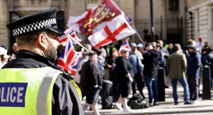 Protesta en Londres reúne más de 100 mil personas contra la migración irregular