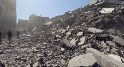 Israel derriba edificio de 18 pisos y 60 departamentos en la zona portuaria de Gaza, el más alto del enclave