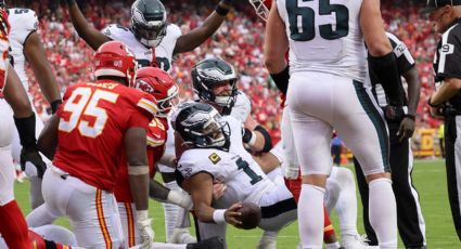 Eagles defienden efectividad de su jugada ‘tush push’ pese a críticas de rivales: La hicieron siete veces ante Chiefs y los vencieron otra vez