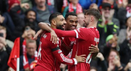 El Liverpool mantiene el paso perfecto y liga su sexta victoria, quinta en la Premier, al imponerse en el derbi al Everton