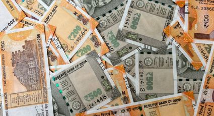 Bolsas en India registran pérdidas tras ajustes a visas en Estados Unidos y la entrada en vigor de una reforma fiscal