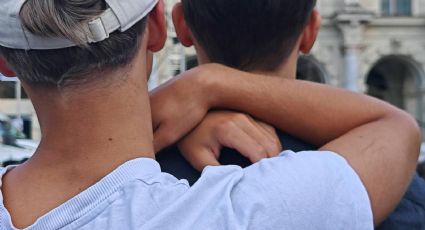 Modifican en China escena de pareja homosexual de la película "Together"; cambian género de un personaje