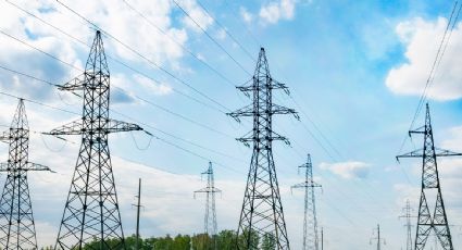 Apagón masivo afecta a Yucatán, Campeche y Quintana Roo; Sheinbaum confirma falla en línea de transmisión