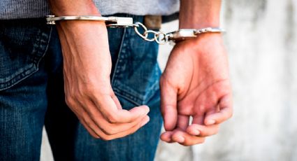 Detienen a motociclista que asaltó a cuatro personas con pistola a plena luz del día en la colonia Del Valle