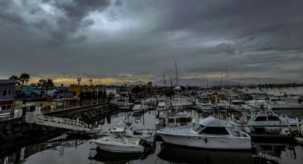 "Lorena" provocará fuertes lluvias en el norte de México pese a debilitamiento