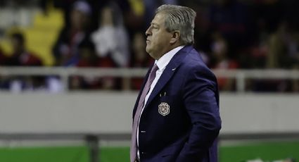 ¡Fuera, 'Piojo'! Aficionados ticos piden la salida del DT mexicano Miguel Herrera; Haití les empató con golazo de chilena incluido y complican su pase al Mundial