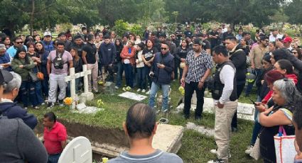 "Justicia": dan el último adiós al periodista veracruzano Carlos Ramírez y exigen que no haya impunidad