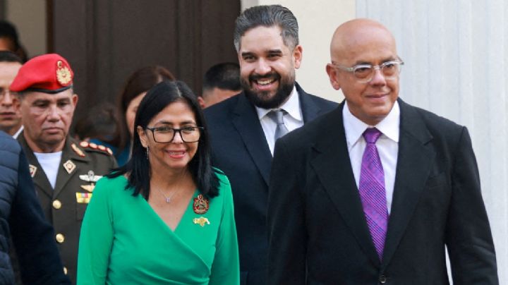 Traición o continuidad: el sospechoso ascenso al poder de los hermanos Delcy y Jorge Rodríguez tras la detención de Maduro en Venezuela