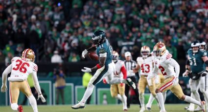 Niño aficionado de Eagles se vuelve viral: Quiere al receptor A.J. Brown con las maletas hechas y al coordinador ofensivo "volteando hamburguesas en McDonald's"
