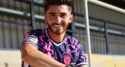 Futbolista acusa de homofobia a su exequipo tras declararse homosexual públicamente: “Me bloquearon por a quién elijo amar”