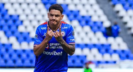 ¡Flojo arrastre! Cruz Azul vence al Atlas ante pobre entrada en el Estadio Cuauhtémoc, su nueva 'casa'
