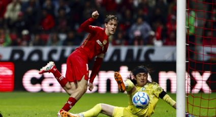 Toluca logra diabólica voltereta en 10 minutos sobre Santos y sigue con paso perfecto